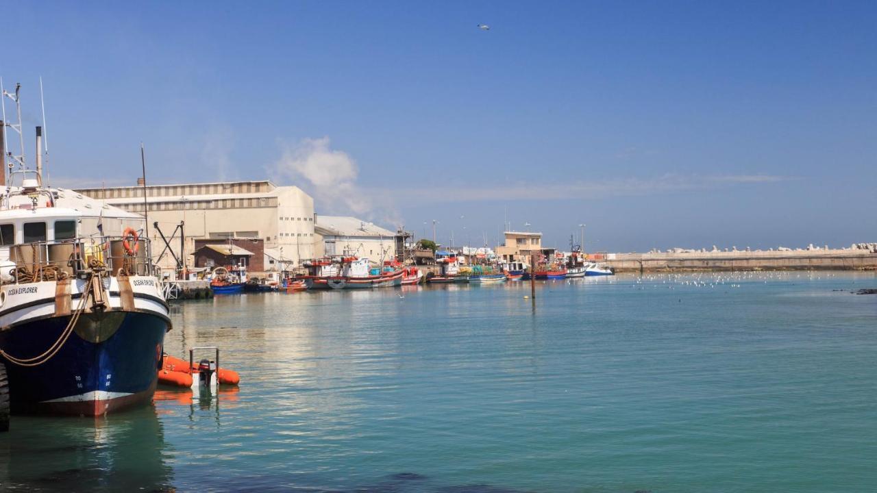 Bokkomblommetjie Lambert's Bay Bagian luar foto
